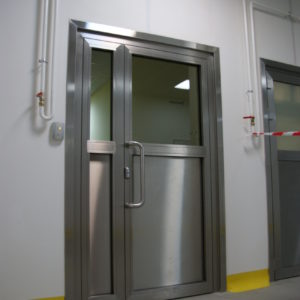 Противопожарная дверь в лифтовой холл / серия FRM33221
